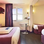 Hotel Kyriad 2*