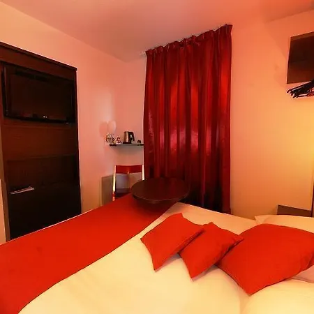 Kyriad Hotel