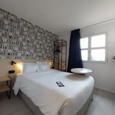 Kyriad Hotel La Flèche