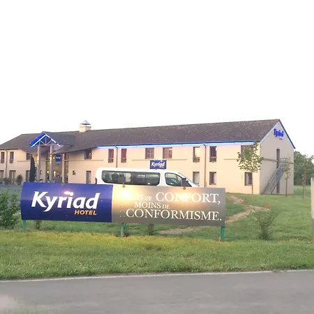 Hotel Kyriad 2*