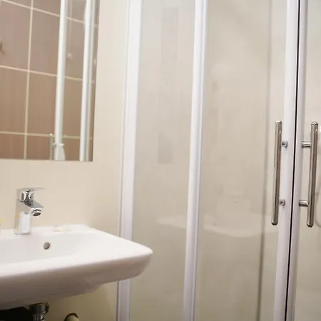 Hotel Kyriad La Flèche