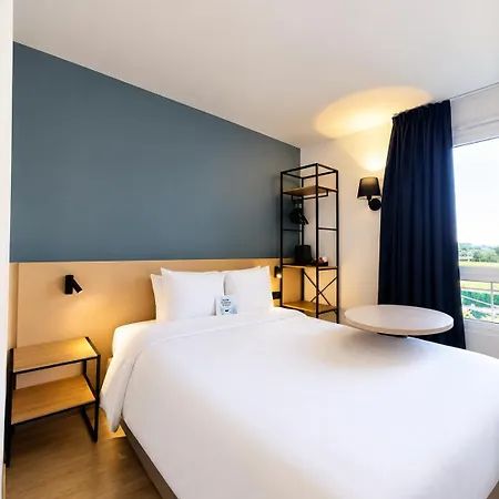 Kyriad Hotel La Flèche