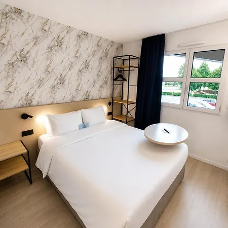 Kyriad Hotel