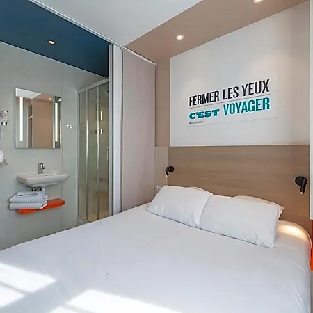 Hotel Kyriad 2*