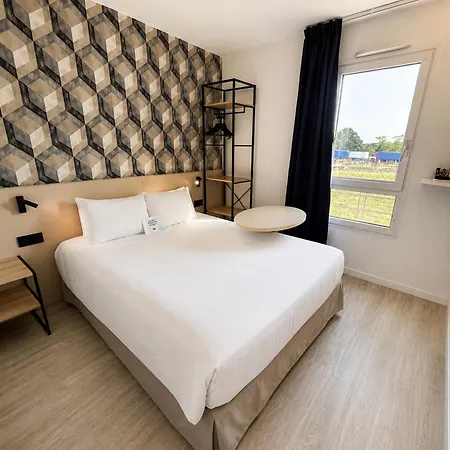Kyriad Hotel