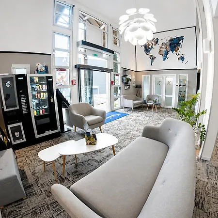 Hotel Kyriad La Flèche