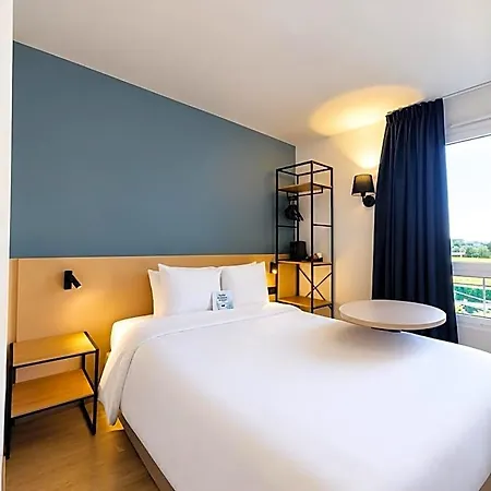Hotel Kyriad La Flèche