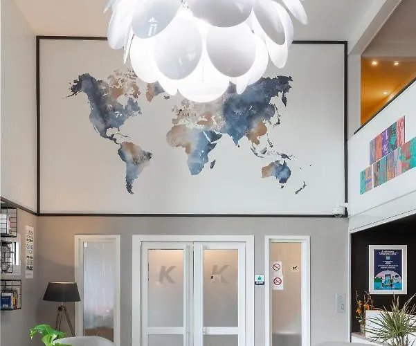 Kyriad 2* La Flèche