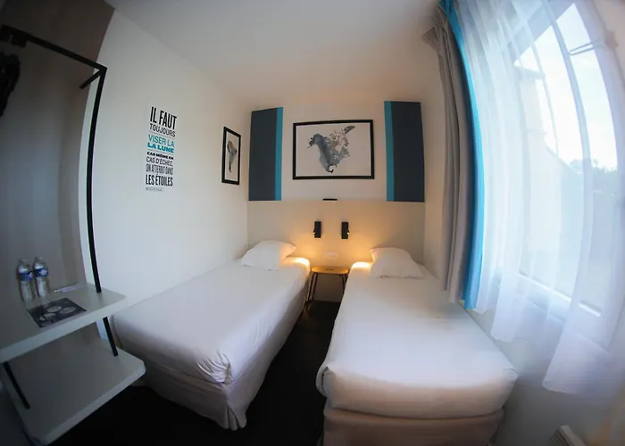 Kyriad 2* La Flèche